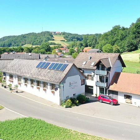 Hotel Gasthof Zum Wallner Kalch Exterior foto